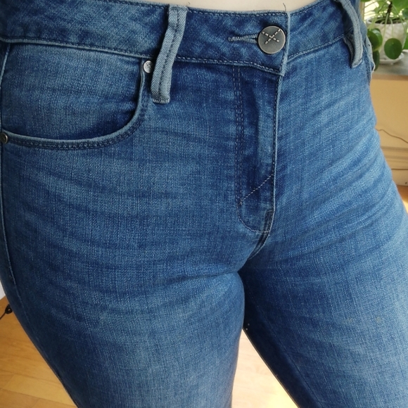 Unique jeans by Unpublished - Picture 4 of 11